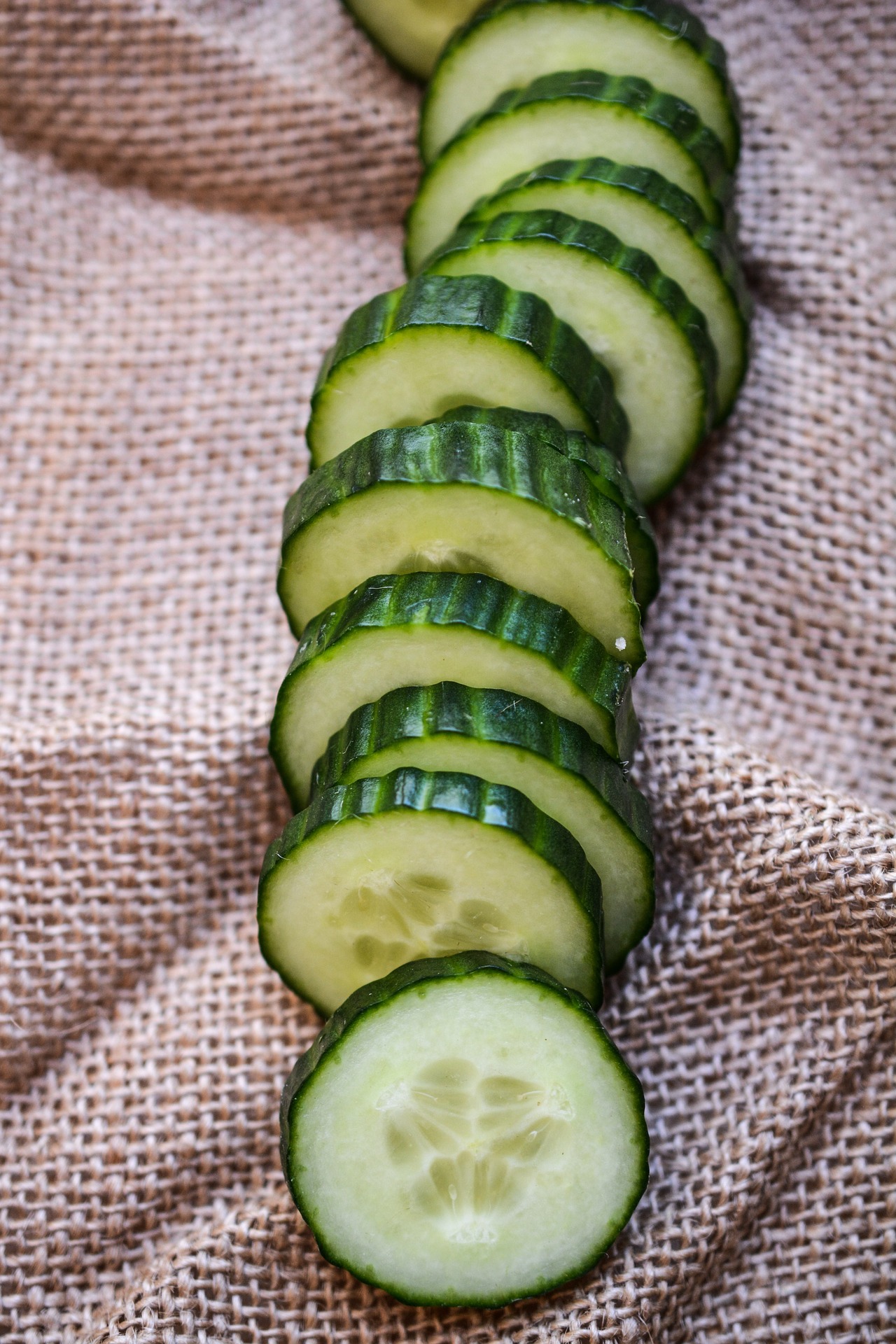 cucumber-1309564_1920